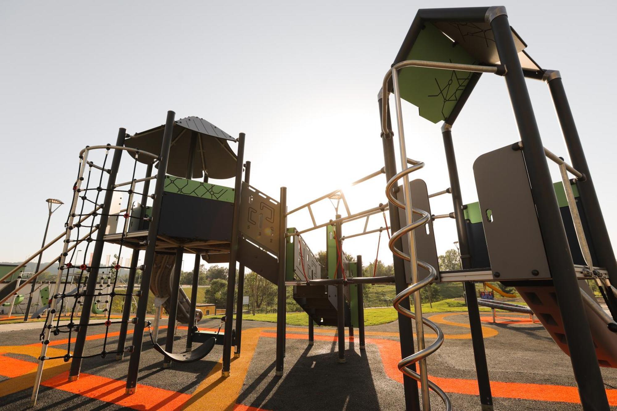 Mk Hotel Tirana Rinas ภายนอก รูปภาพ The 2012 Australian Ninja Warrior course